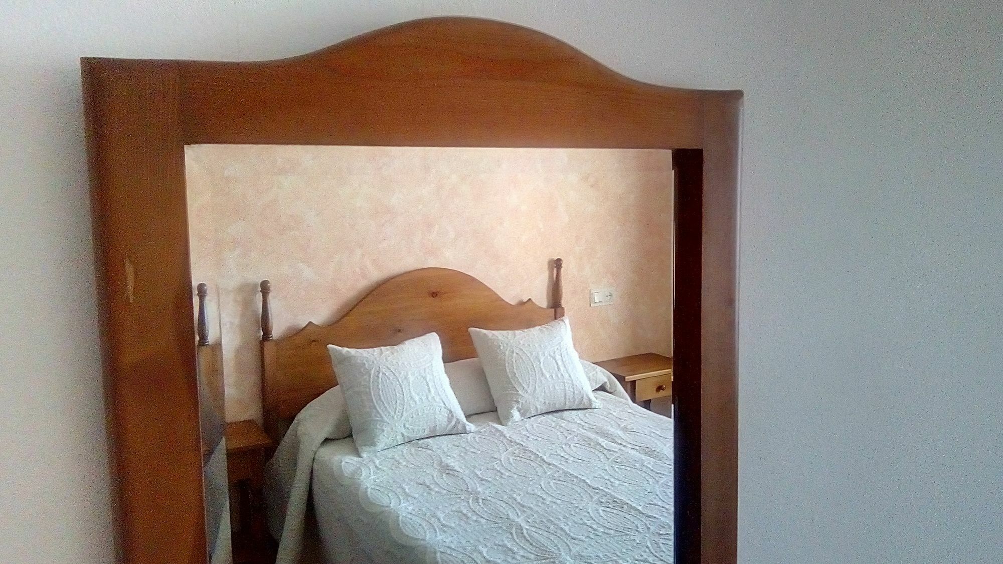 Apartamentos Rurales Ovio يانس المظهر الخارجي الصورة