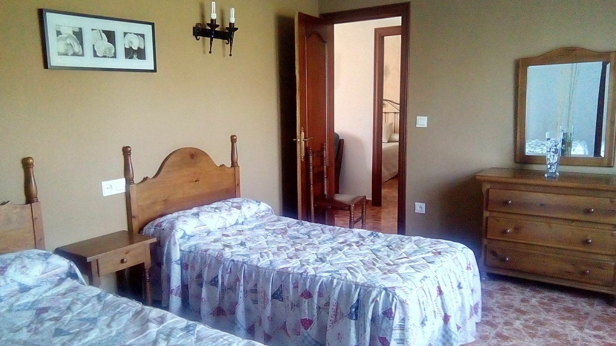 Apartamentos Rurales Ovio يانس المظهر الخارجي الصورة