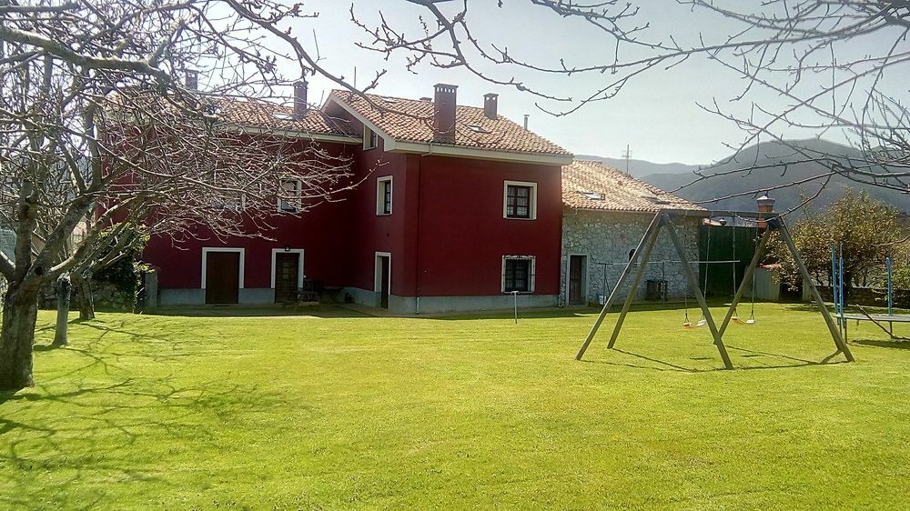 Apartamentos Rurales Ovio يانس المظهر الخارجي الصورة
