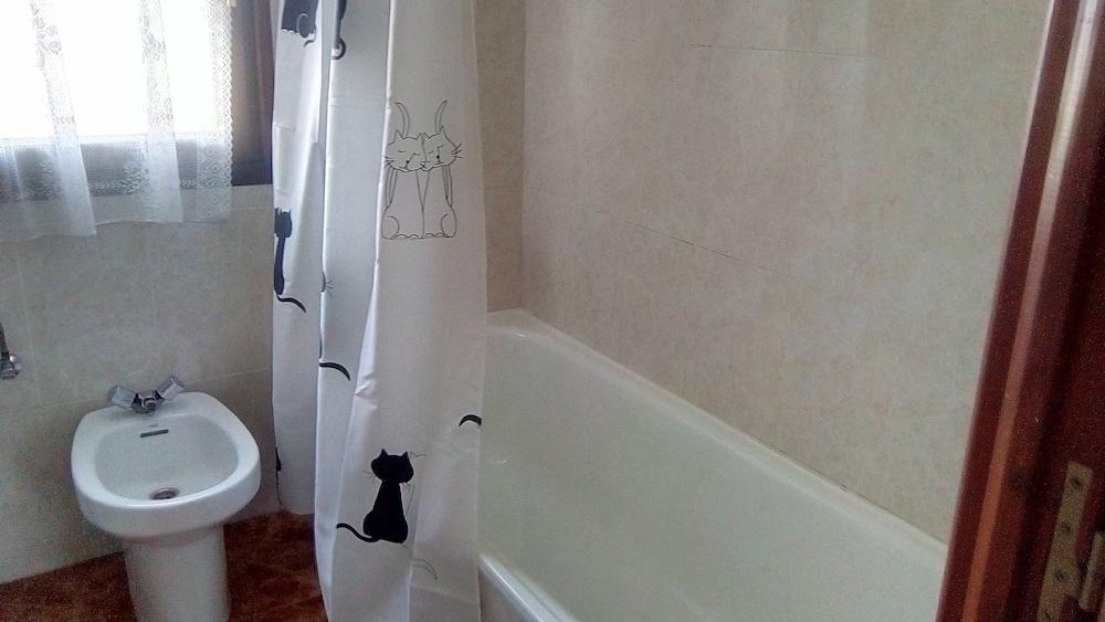 Apartamentos Rurales Ovio يانس المظهر الخارجي الصورة